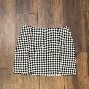 SHEIN Black and White Mini Pencil Skirt Casual